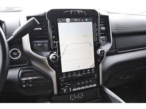 Used 2024 RAM 2500 Laramie w/ Towing Technology Group image 25