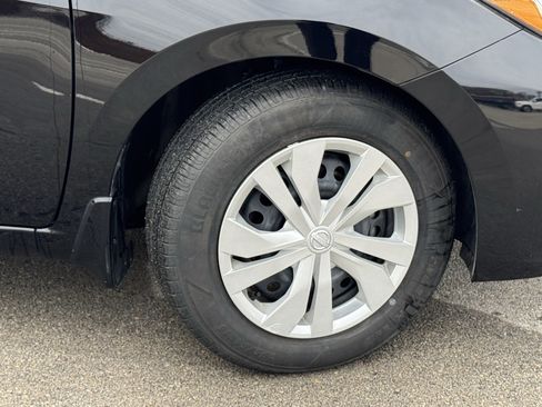 Used 2024 Nissan Versa S w/ Trunk Package image 35