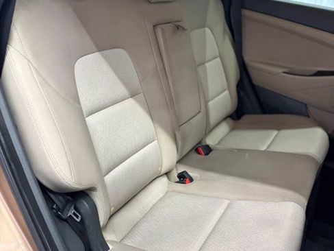 Used 2016 Hyundai Tucson SE FWD image 18