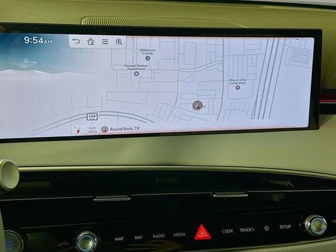 New 2026 Genesis GV70 2.5T Advanced AWD/4WD image 12