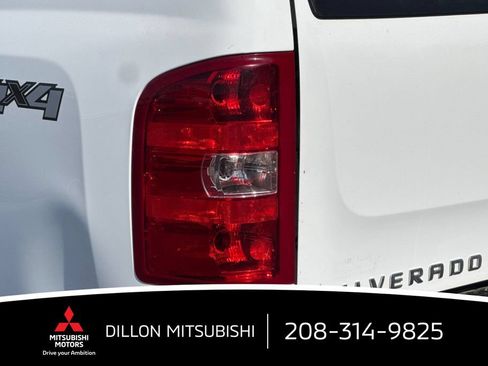 Used 2014 Chevrolet Silverado 2500 W/T AWD/4WD image 23