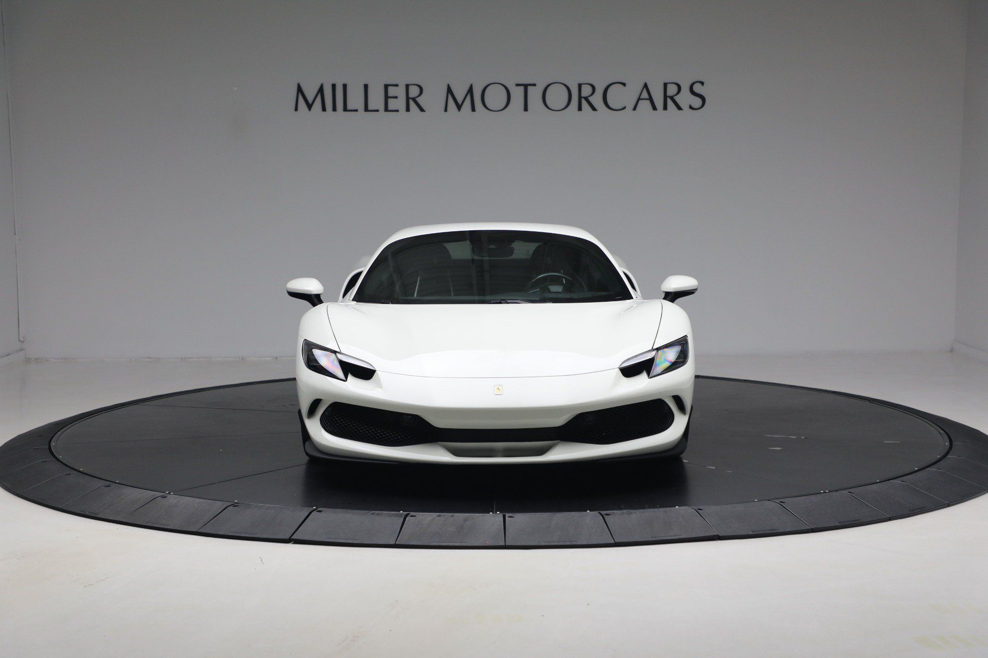 Used 2025 Ferrari 296 GTS RWD image 32