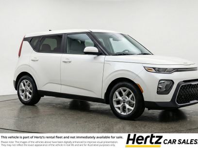 Used 2025 Kia Soul LX w/ LX Technology Package