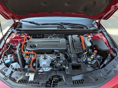 Used 2024 Honda Accord Sport image 33