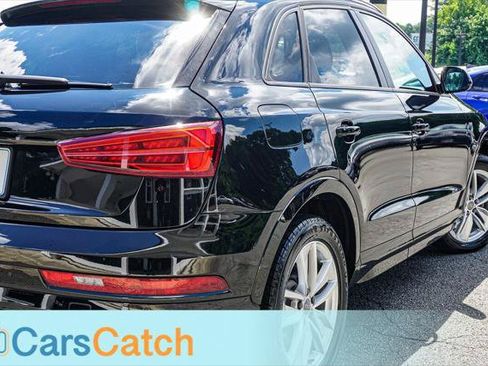 Used 2018 Audi Q3 2.0T Premium w/ Convenience Package FWD image 7