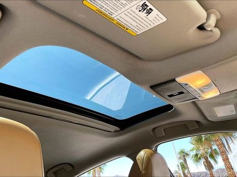Used 2023 Nissan Sentra SV w/ SV Premium Package FWD image 29