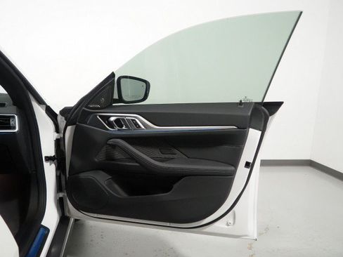 Used 2023 BMW i4 eDrive40 w/ Premium Package RWD image 67