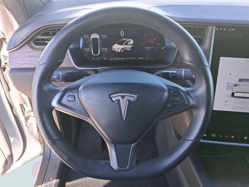 Used 2021 Tesla Model X Long Range image 16