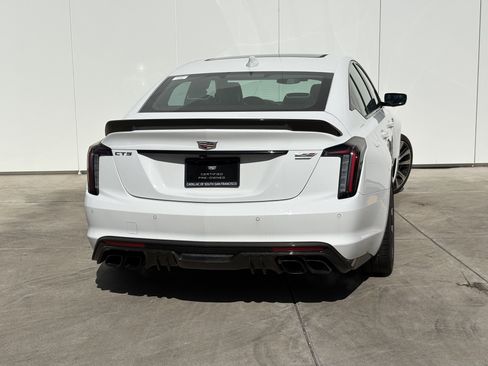 Certified 2024 Cadillac CT5 V Blackwing w/ Carbon Fiber Package 2 RWD image 6