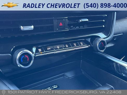 Used 2025 Chevrolet Tahoe Z71 w/ Sun And Tow Package AWD/4WD image 11