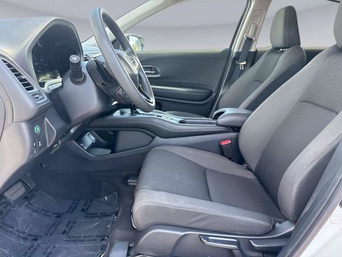 Used 2022 Honda HR-V EX image 19