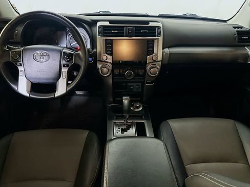 Used 2022 Toyota 4Runner SR5 Premium AWD/4WD image 18