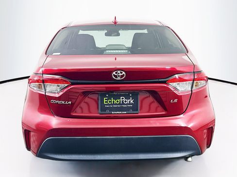 Used 2023 Toyota Corolla LE FWD image 7