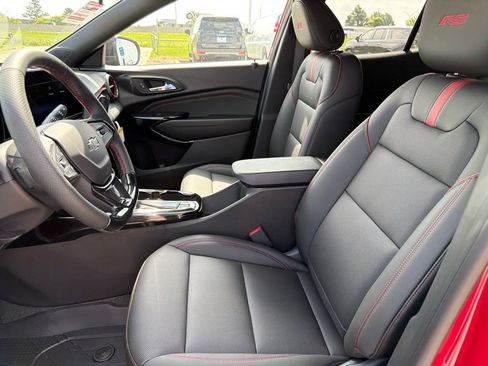 New 2026 Chevrolet Trax RS FWD image 17