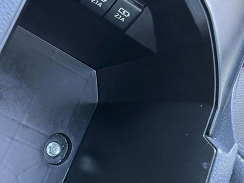 Used 2018 Toyota Camry XSE FWD image 22