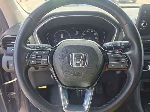 Used 2023 Honda Pilot EX-L image 6