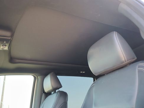 Certified 2022 Ford F250 Lariat w/ Tremor Off-Road Package image 17