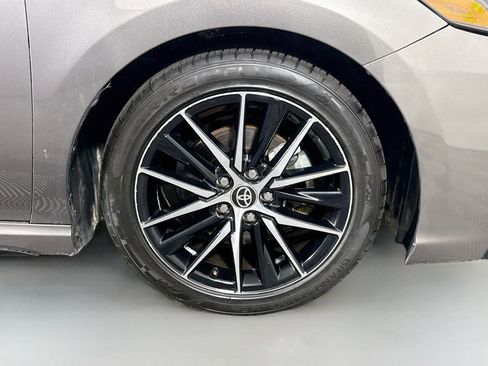 Used 2023 Toyota Camry SE w/ Convenience Package FWD image 32