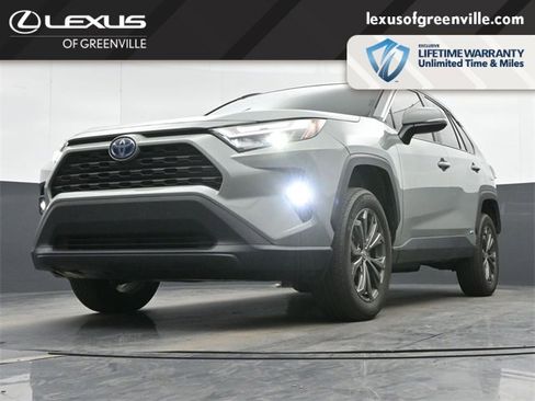 Used 2023 Toyota RAV4 XLE Premium image 37
