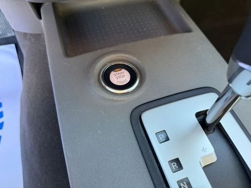 Used 2020 Nissan Frontier S image 17