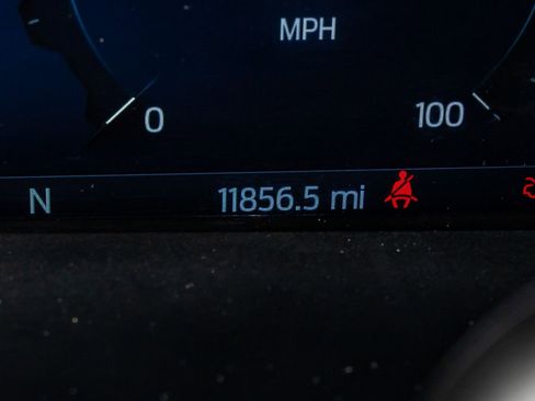 Used 2025 Ford F350 Lariat image 21