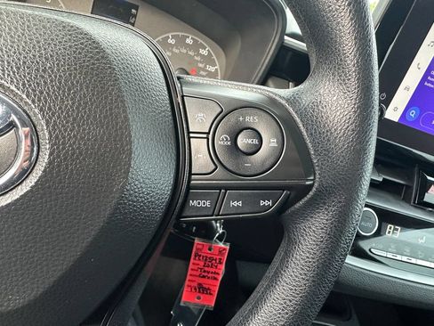 Used 2024 Toyota Corolla LE FWD image 20