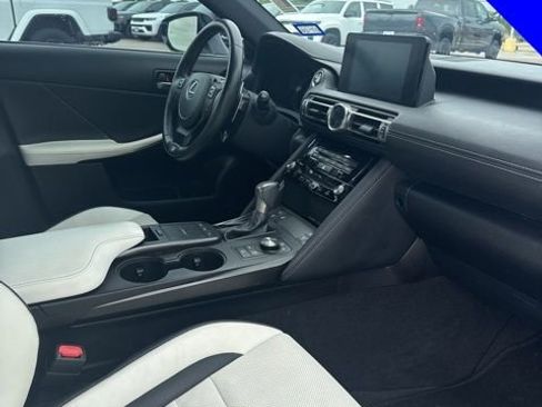 Used 2021 Lexus IS 350 F Sport image 19