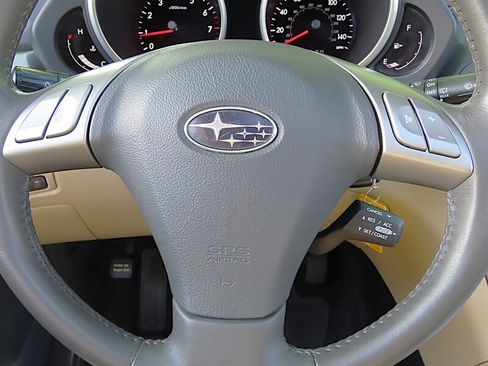 Used 2013 Subaru Tribeca Limited w/ PWR Moonroof Pkg AWD/4WD image 13