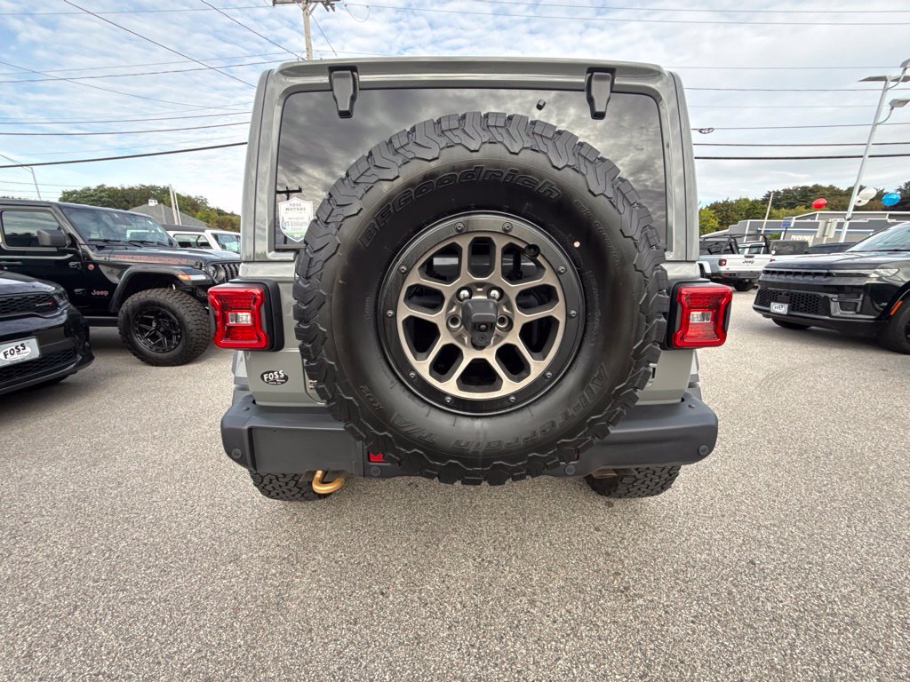 Certified 2023 Jeep Wrangler Unlimited Rubicon 392 w/ Xtreme Recon 35" Tire Package AWD/4WD image 4
