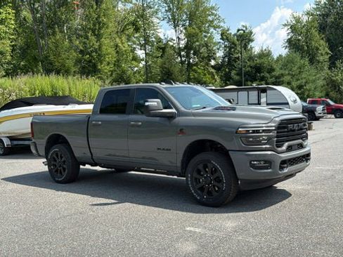 New 2026 RAM 3500 Laramie AWD/4WD image 2