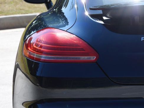 Used 2014 Porsche Panamera 4 AWD/4WD image 26