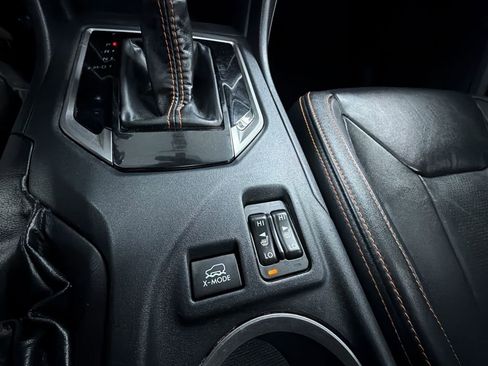 Used 2018 Subaru Crosstrek 2.0i Limited image 11