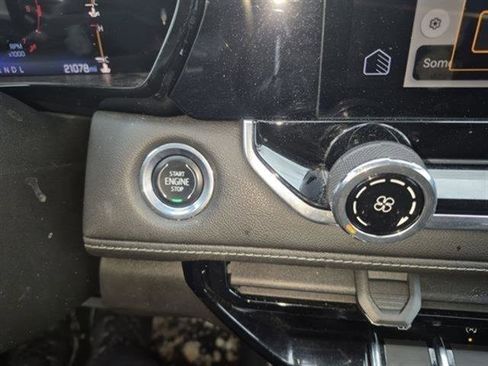 Certified 2023 Chevrolet Colorado LT AWD/4WD image 43