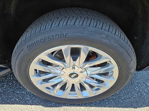 Certified 2023 Cadillac Escalade Premium Luxury RWD image 16