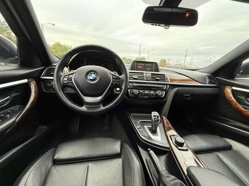 Used 2018 BMW 330i 330i 4dr Sedan w/ Convenience Package image 20
