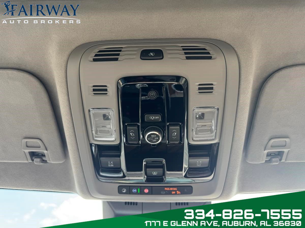 Used 2025 Cadillac Escalade Sport Platinum AWD/4WD image 27