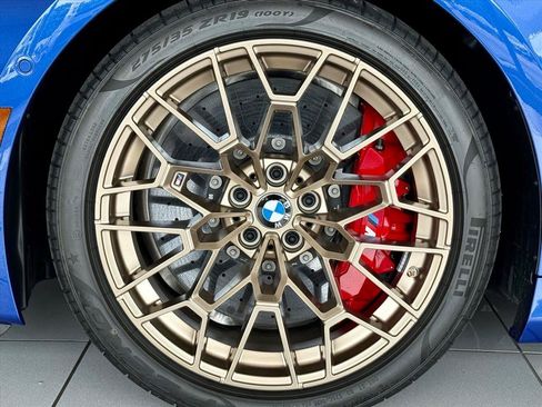 Used 2026 BMW M2 CS RWD image 11