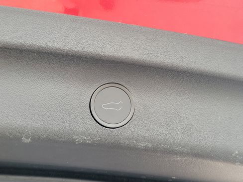 Used 2023 Tesla Model Y Long Range image 12