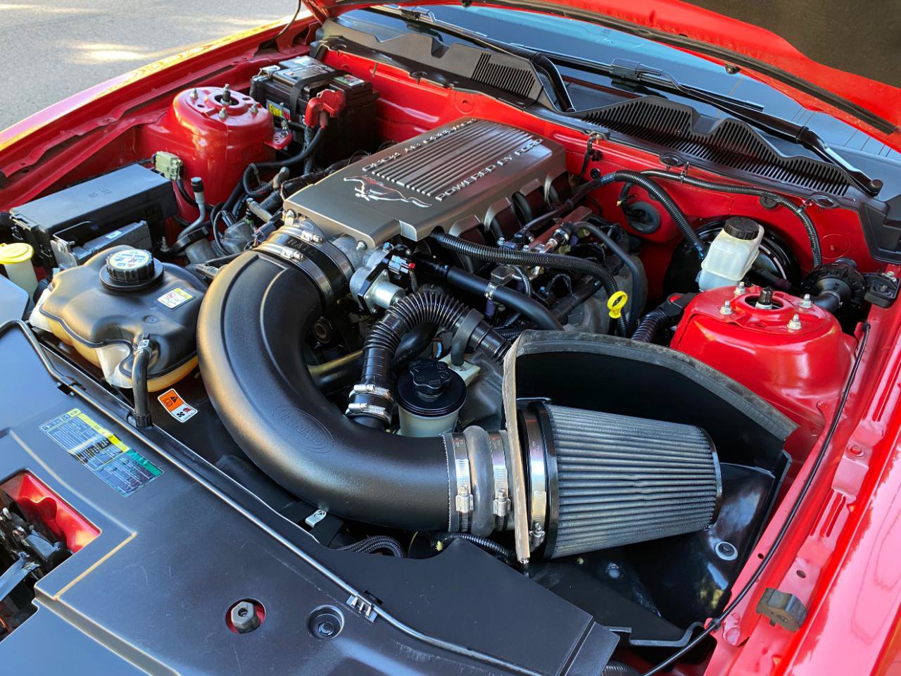 Used 2010 Ford Mustang GT RWD image 19