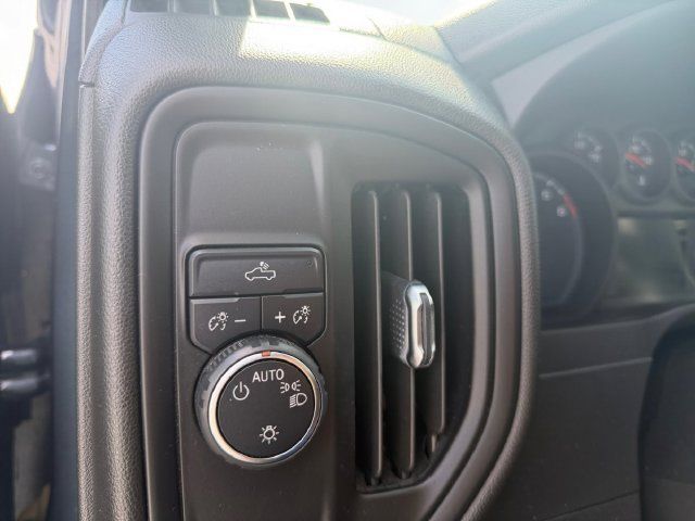 Used 2020 Chevrolet Silverado 1500 Custom w/ Custom Value Package RWD image 10