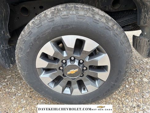 Used 2026 Chevrolet Silverado 2500 Custom w/ Custom Value Package AWD/4WD image 37