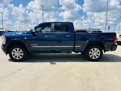 Used 2019 RAM 2500 Limited AWD/4WD image 39