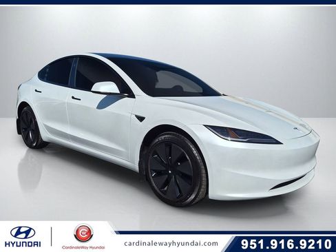Used 2025 Tesla Model 3 Long Range image 1