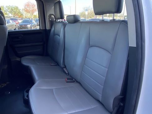 Used 2022 RAM 1500 Tradesman w/ Chrome Appearance Group image 21