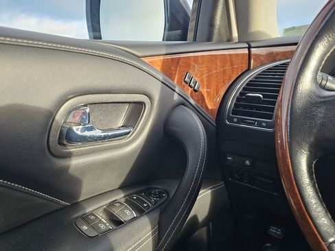 Used 2019 INFINITI QX80 Luxe w/ All-Season Package image 33