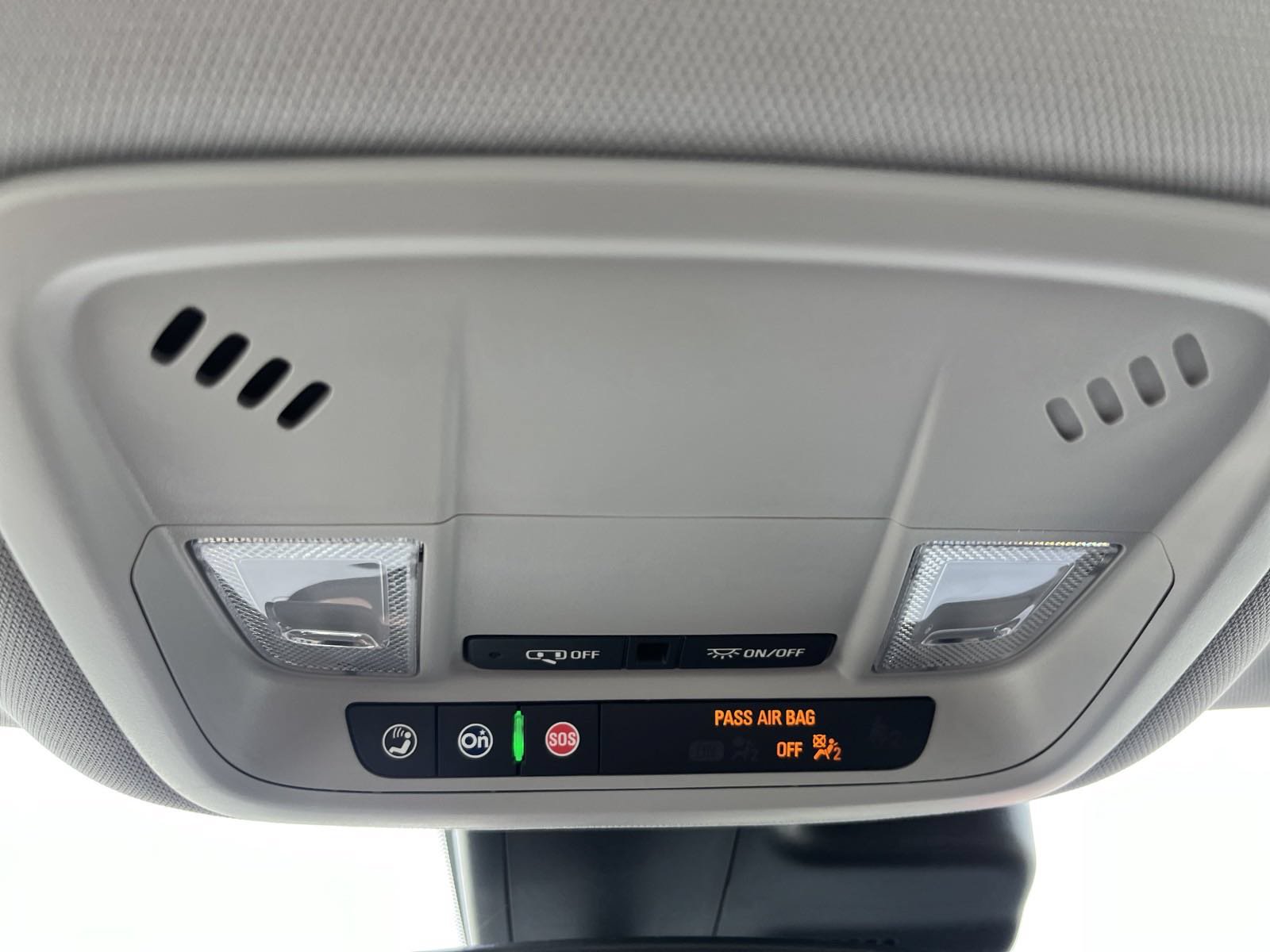 Used 2021 Chevrolet Malibu LT FWD image 16