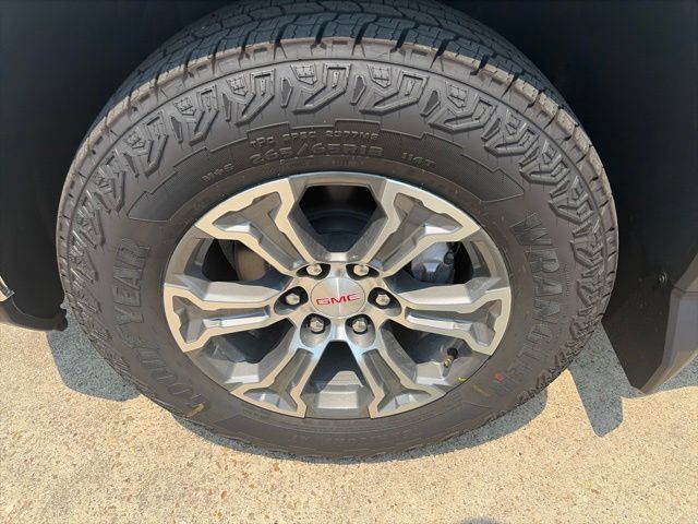 New 2026 GMC Sierra 1500 SLE w/ Preferred Package AWD/4WD image 10
