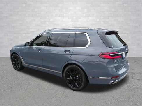 Used 2023 BMW X7 xDrive40i w/ Executive Package image 6