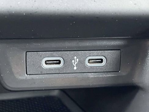 Used 2023 Volkswagen Jetta Sport image 28