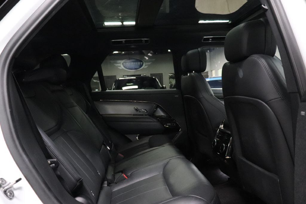 Used 2024 Land Rover Range Rover Sport Dynamic SE AWD/4WD image 20